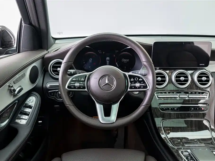 Mercedes-Benz GLC 2021 GLC 260 L 4MATIC Dynamic Edition