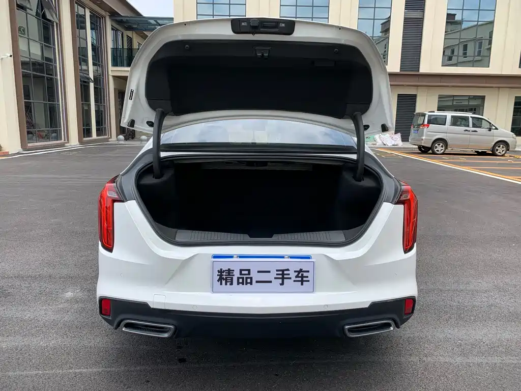 Cadillac CT4 2022 28T Luxury Edition