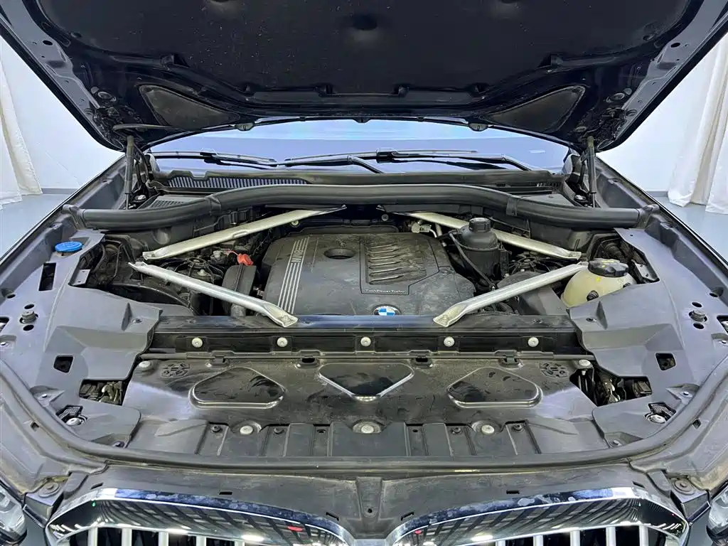 BMW X5 Imported 2021 Model Refresh xDrive40i Luxury Edition M Sport Package