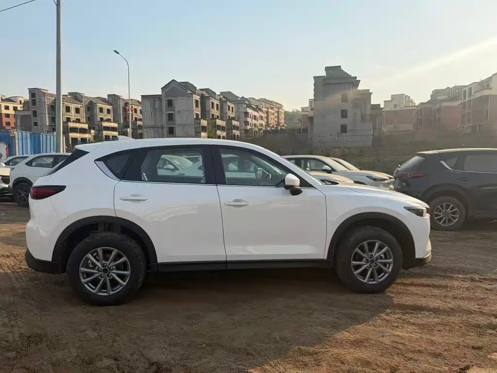 Mazda CX-5 2025 2.0L Automatic 2WD Comfort Edition