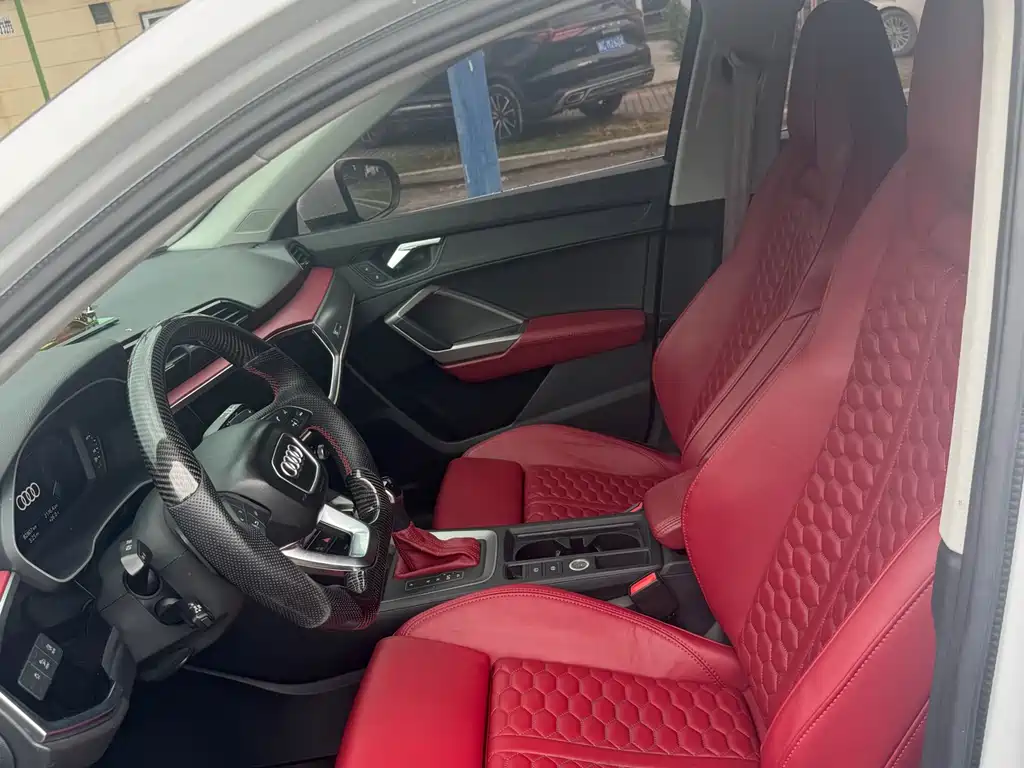 Audi Q3 2020 35 TFSI Sporty Dynamic Edition