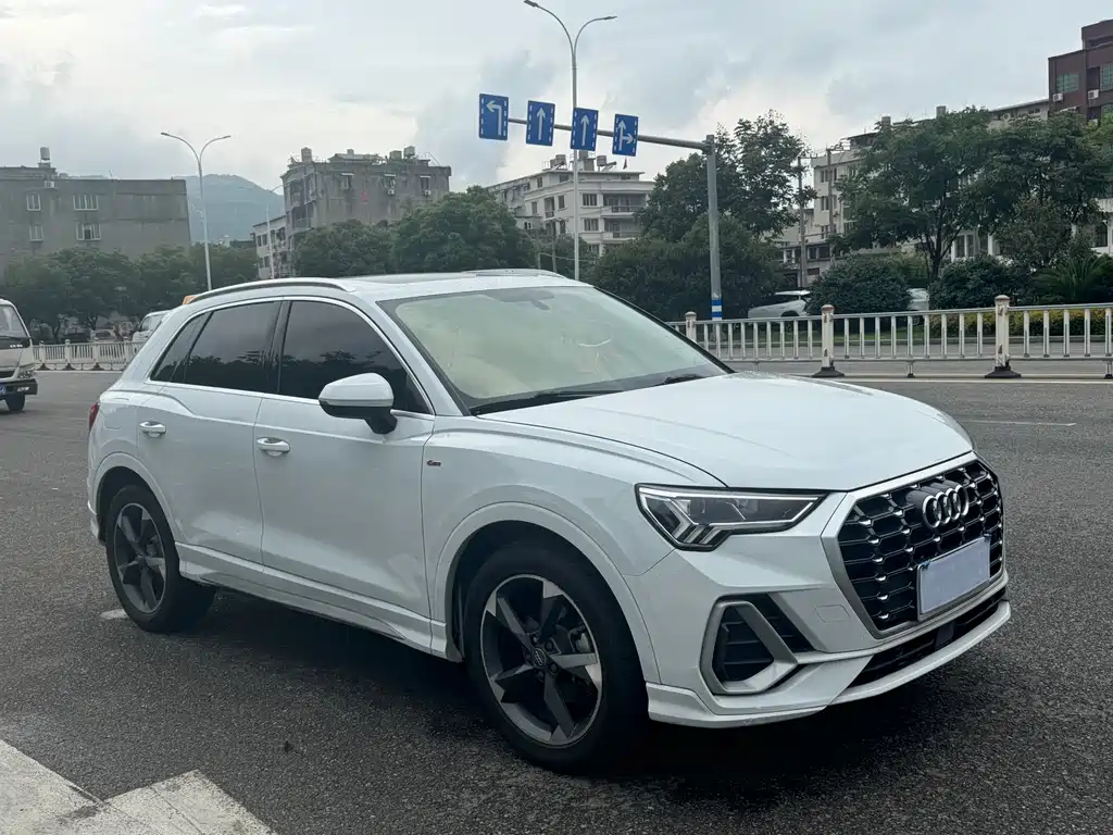 Audi Q3 2020 35 TFSI Sporty Dynamic Edition