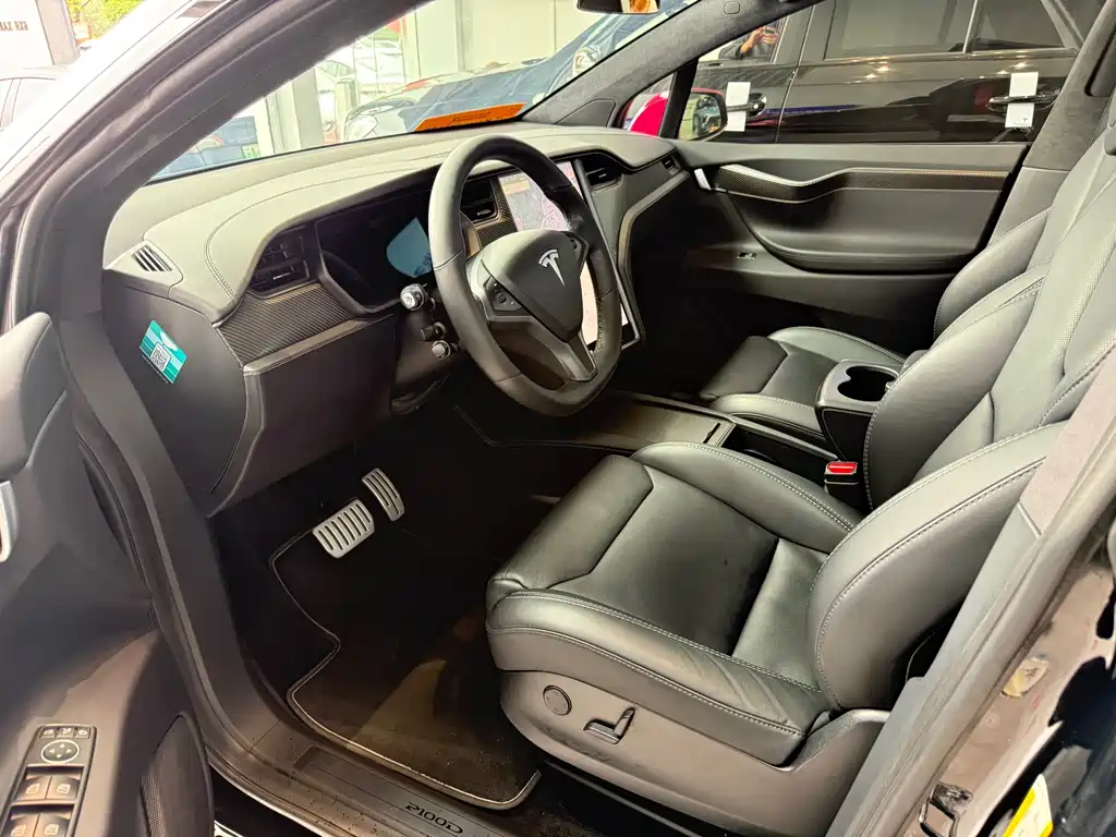 Model X 2016 Performance High Power Edition