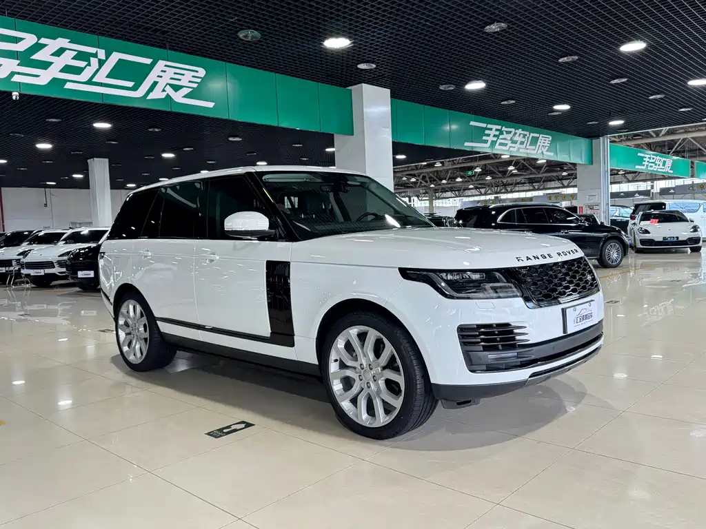 Range Rover 2022 3.0 L6 360PS Heritage Edition