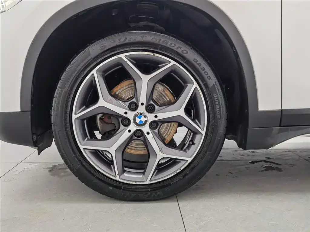BMW X1 2019 sDrive18Li Luxury Edition