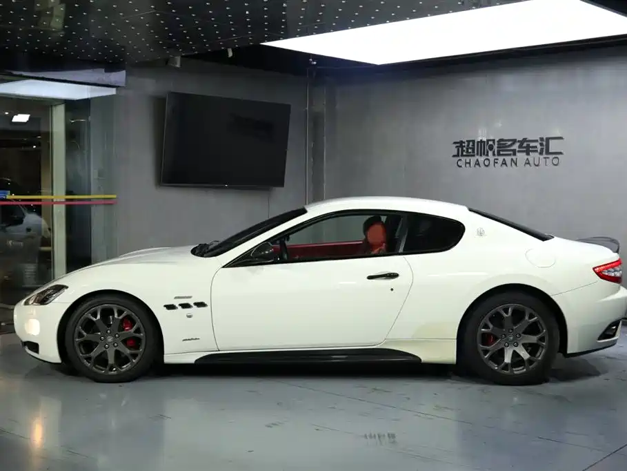 GranTurismo 2007 4.2L Standard