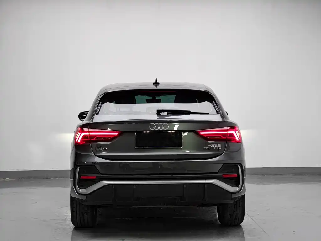 Audi Q3 Sportback 2023 35 TFSI Progressive (1.4T)