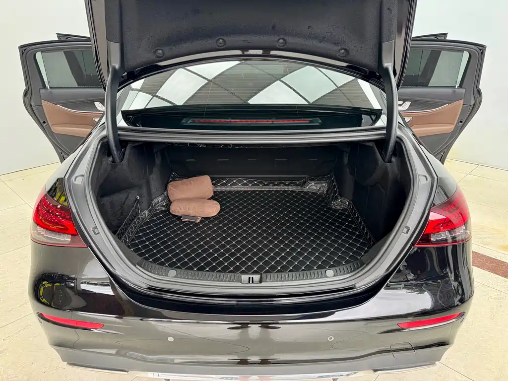 Mercedes E-Class 2022 Model Year Restyled E 300 L Sport Luxury Edition