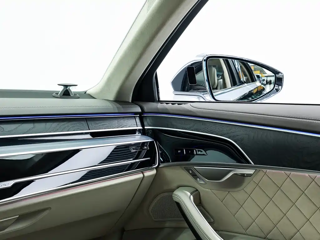 Audi A8 2022 model A8L Horch Founder's Edition Dual-tone Collector's Edition