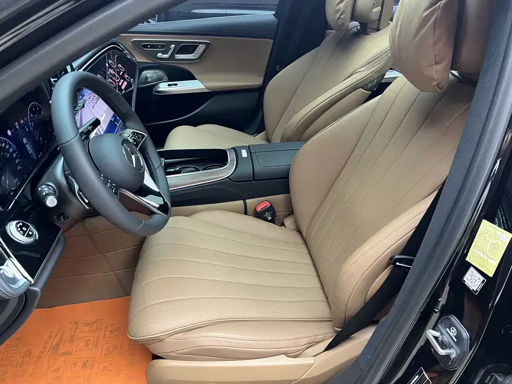 Mercedes-Benz E-Class 2024 E 300 L Luxury Edition