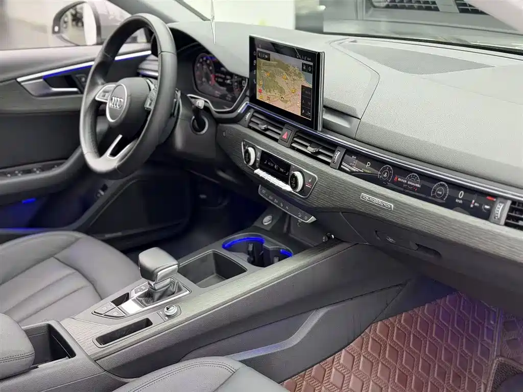 Audi A4 Import 2021 allroad quattro Explorer