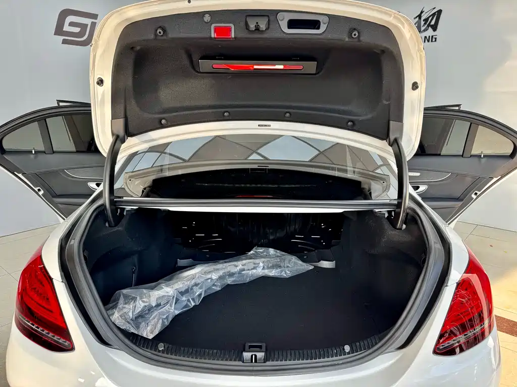 Mercedes-Benz C-Class 2020 C 200 L Sporty Edition