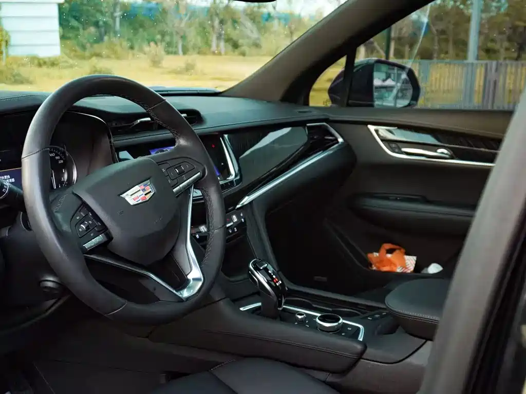 Cadillac XT6 2021 2.0T 6-seat 4WD Luxury Edition