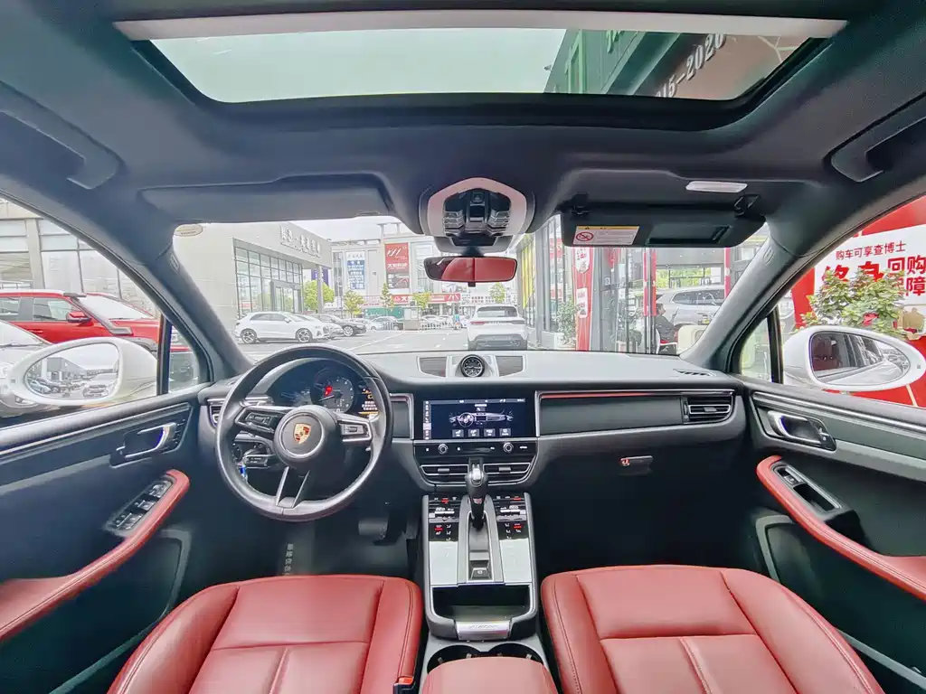 Macan 2023 2.0T