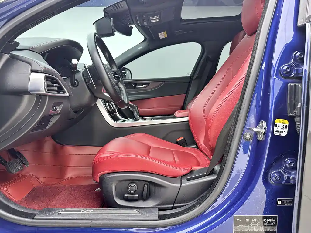 Jaguar XEL 2022 2.0T 250PS R-DYNAMIC S Progressive Sports Edition