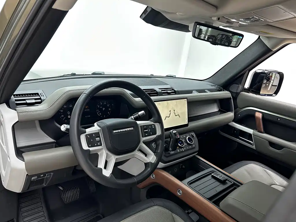 Land Rover Defender 2022 110 P400 X-DYNAMIC HSE