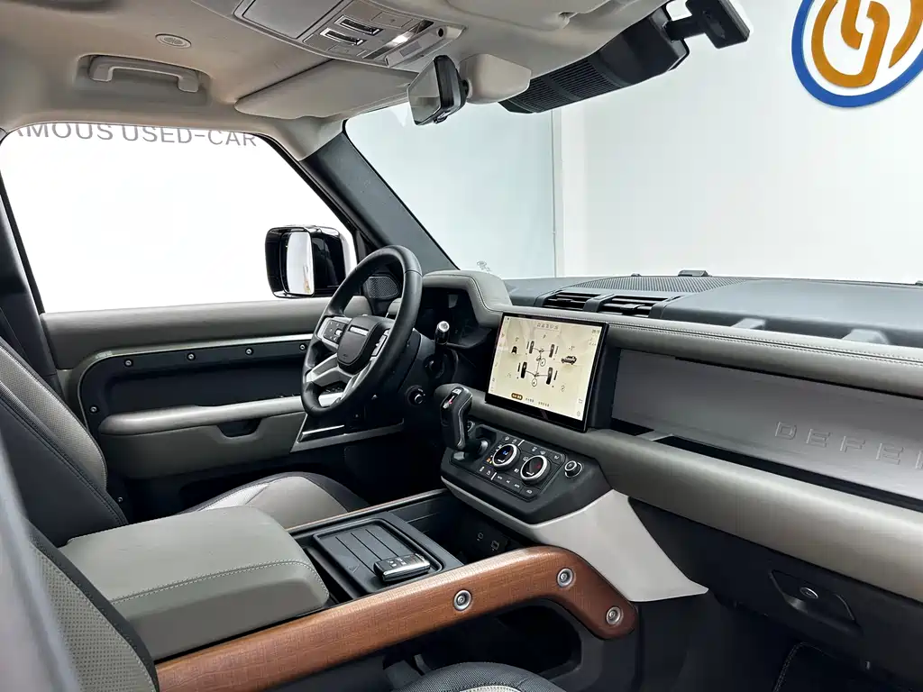 Land Rover Defender 2022 110 P400 X-DYNAMIC HSE