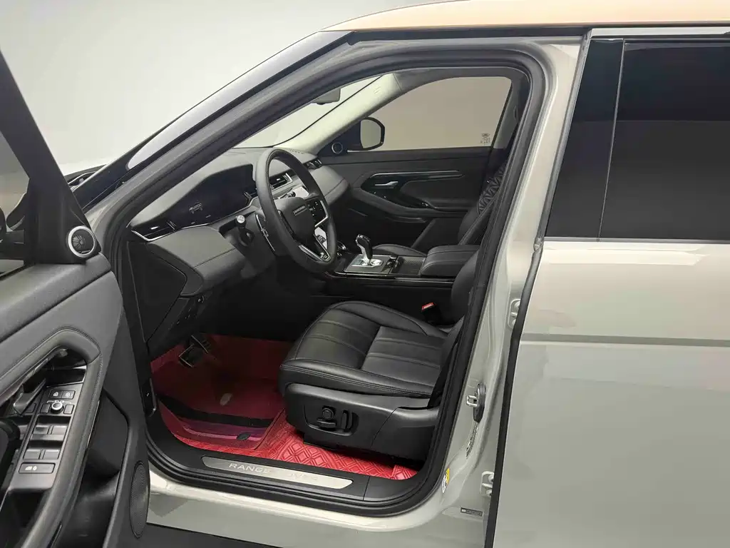 Range Rover Vogue 2023 249PS Collins Bronze Special Edition