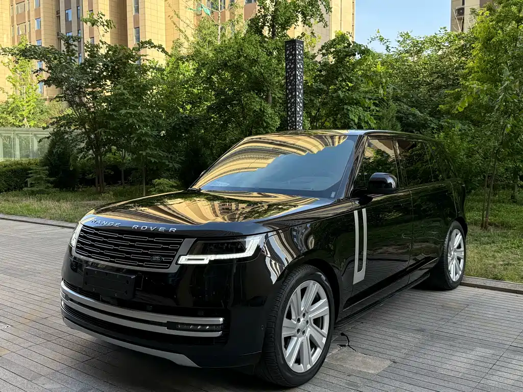 Range Rover 2024 3.0 L6 400PS Creation Extended Edition
