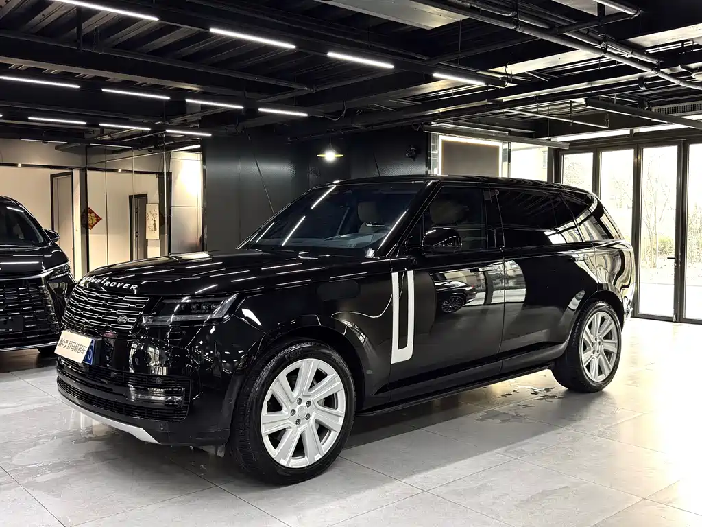 Range Rover 2024 3.0 L6 400PS Creation Extended Edition