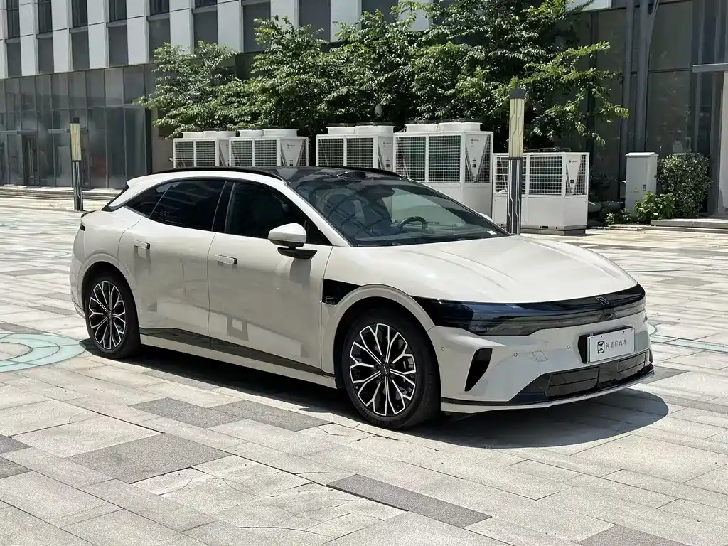 Jizhe 007 GT 2025 Edition Four-wheel Drive Intelligent Driving Version 75kWh