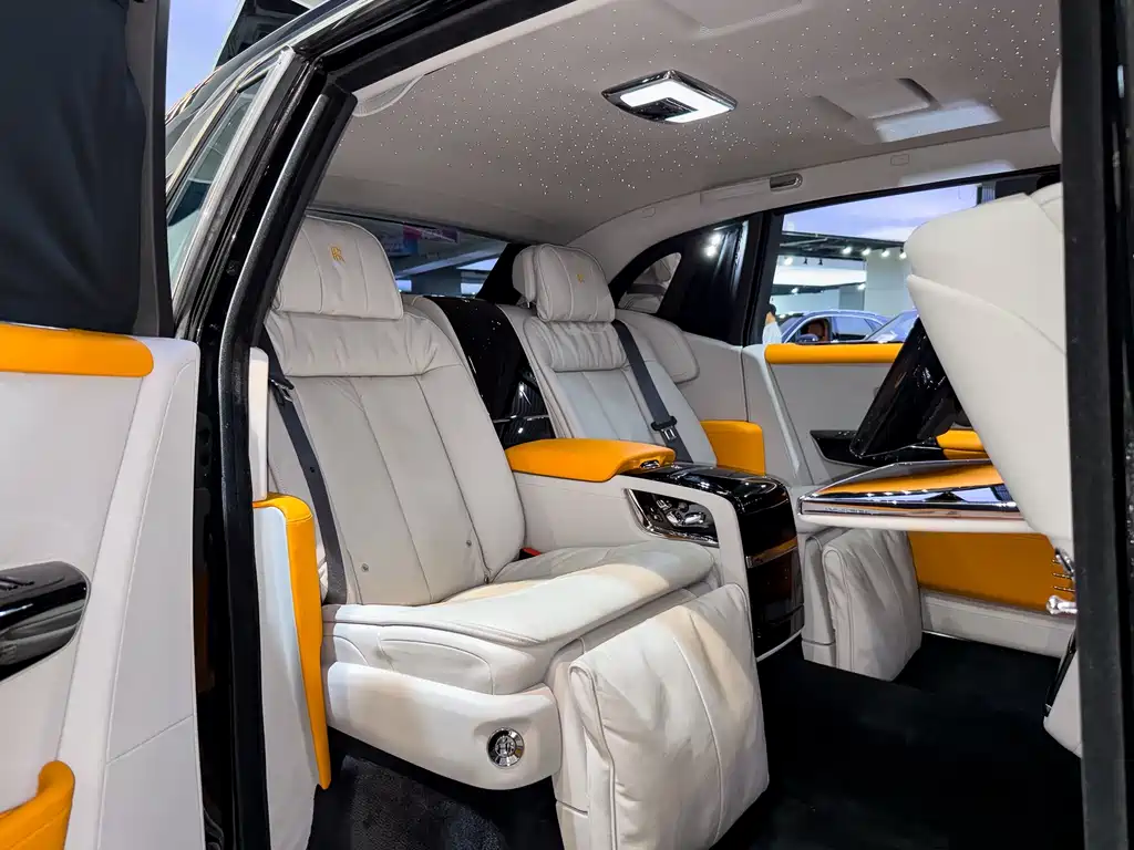 Phantom 2018 6.7T Long Wheelbase Edition
