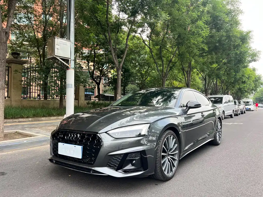 Audi A5 Import 2024 Sportback 40 TFSI quattro Luxury Dynamic Edition