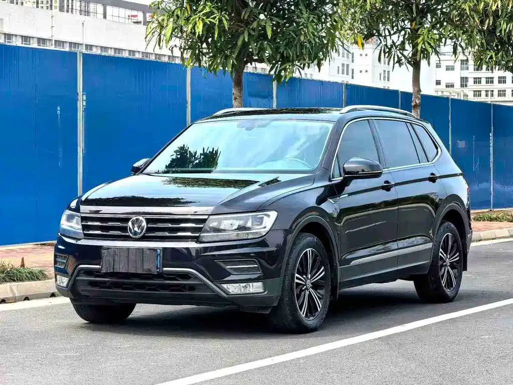 Tiguan L 2019 330 TSI Automatic 2WD Panoramic Comfort Edition National VI