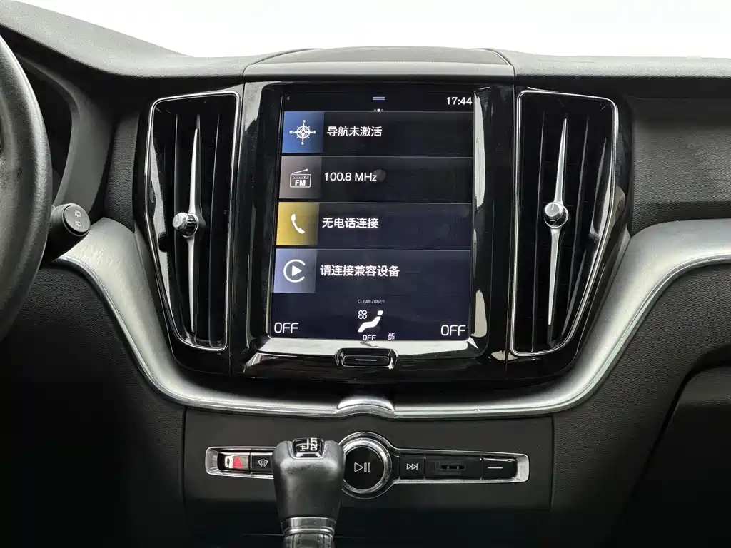 Volvo XC60 2021 T5 AWD Intelligent Comfort Luxury Edition