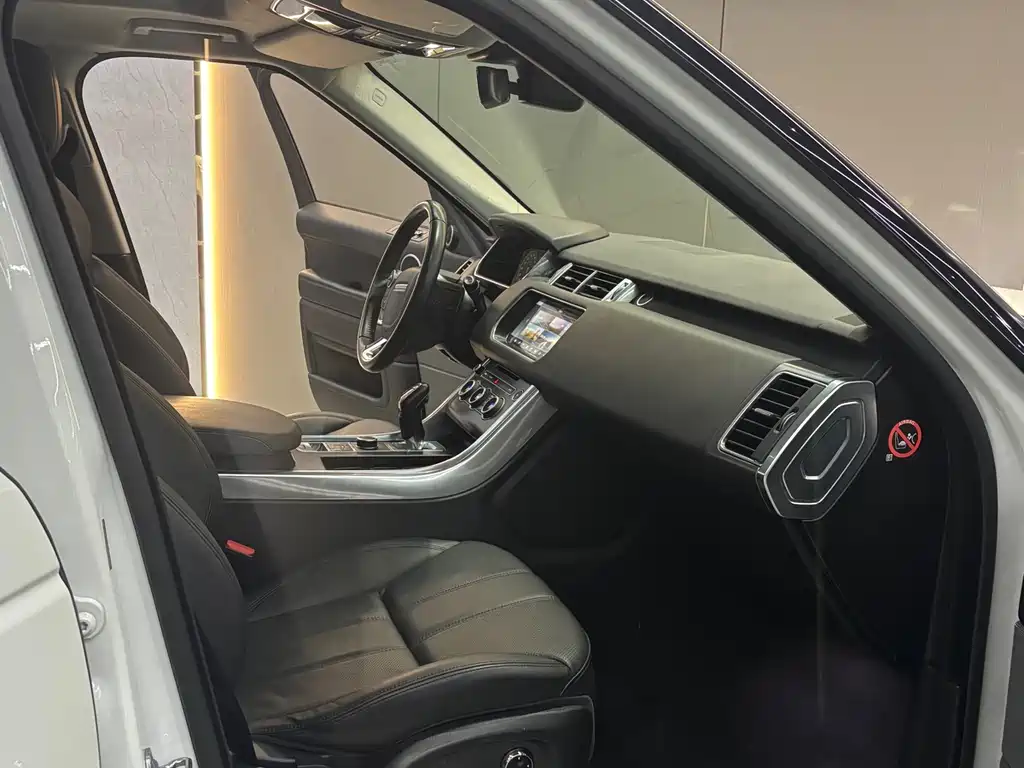Range Rover Sport 2017 3.0 SC V6 HSE