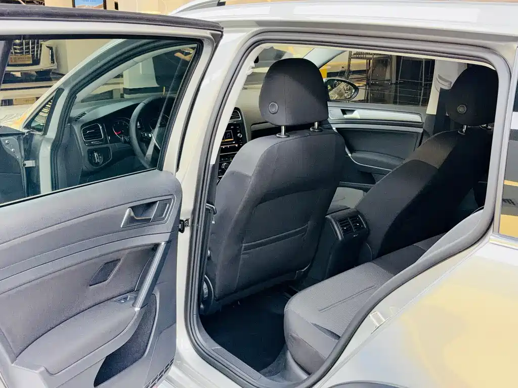 Volkswagen Golf Import 2019 1.8 TSI Wagon