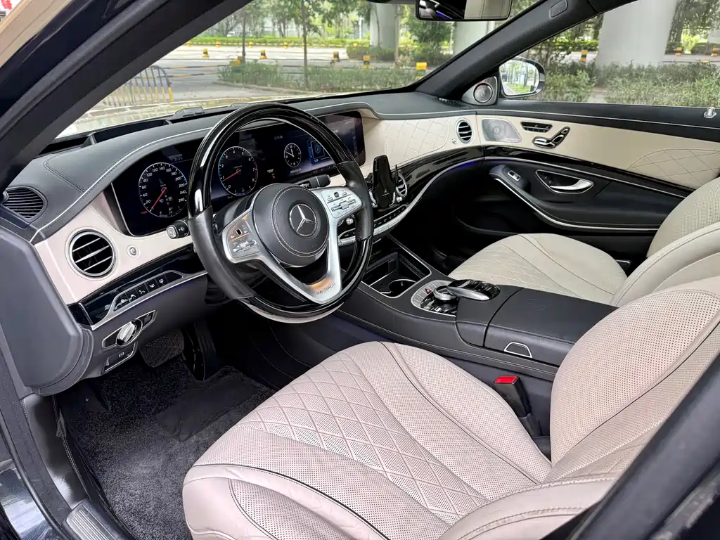 Maybach S-Class 2018 S 560 4MATIC
