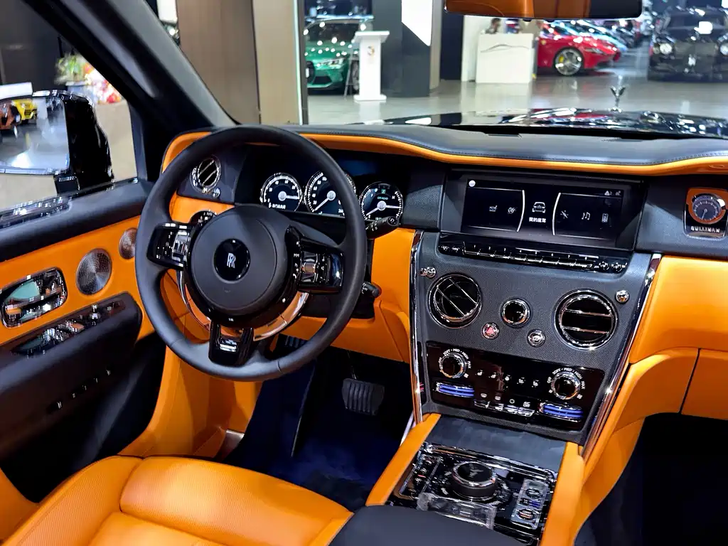 Cullinan 2018 4-seater Edition