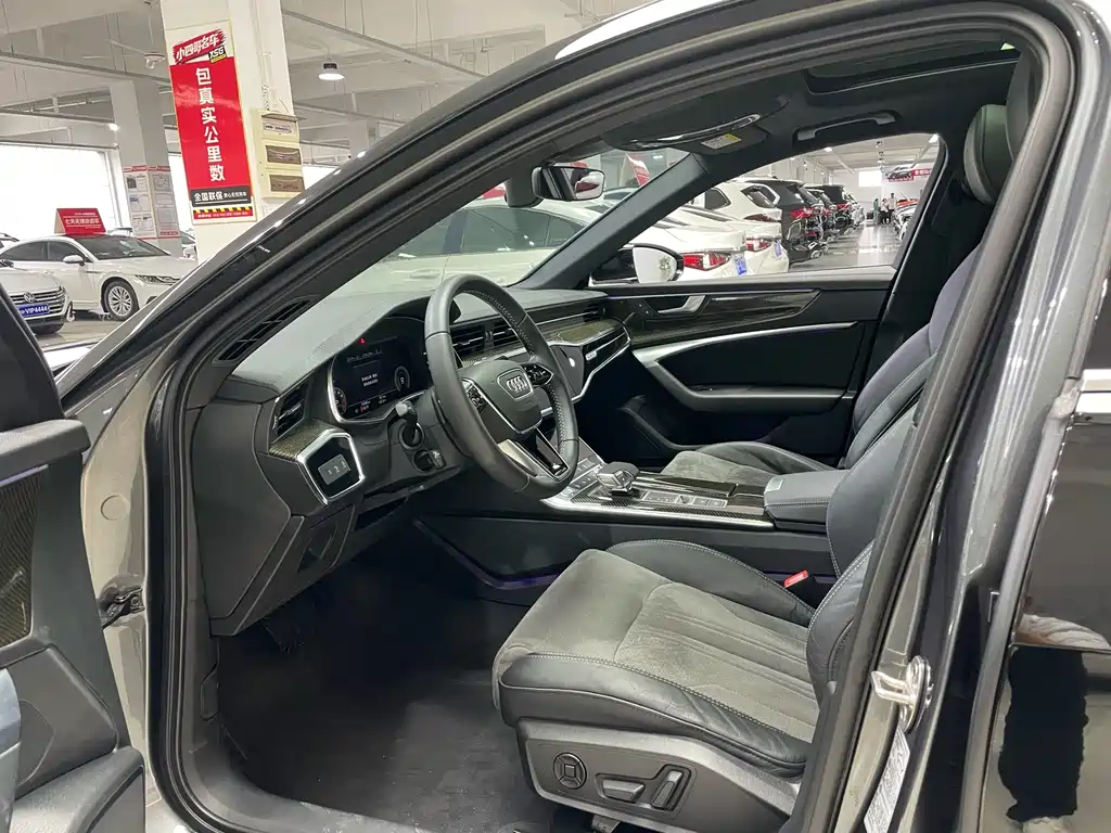Audi A6L 2020 45 TFSI quattro Premium动感型