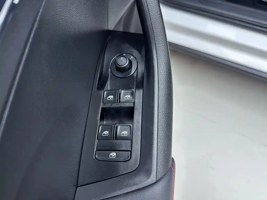 Kia Kmall 2022 GT 1.5L Automatic Zhenxiang Edition