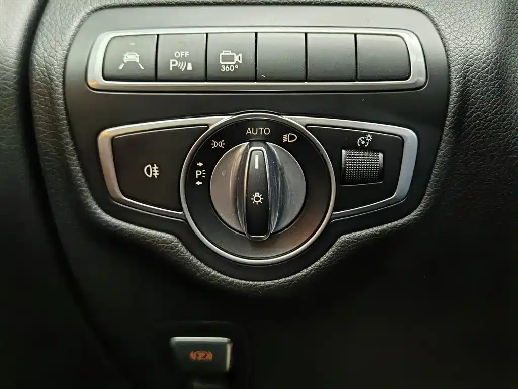 Mercedes-Benz GLC 2019 GLC 300 L 4MATIC Dynamic Edition