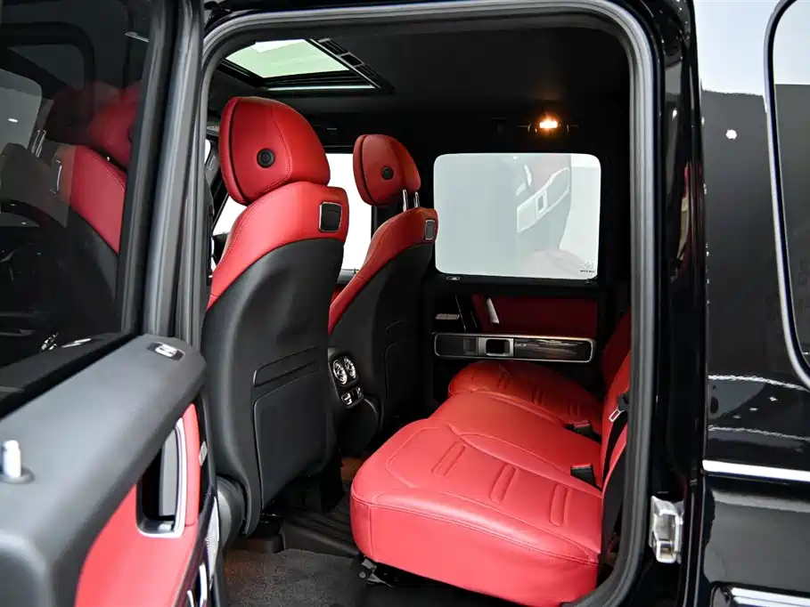 Mercedes-Benz G-Class 2023 G 500
