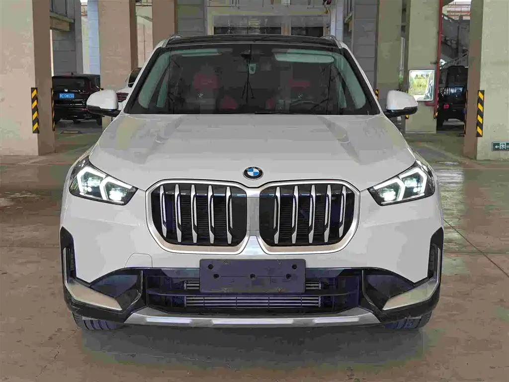 BMW X1 2023 sDrive20Li xDesign Package