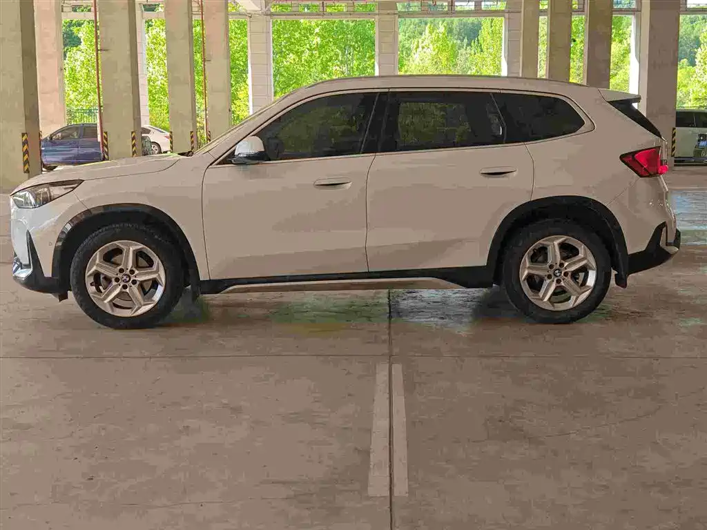BMW X1 2023 sDrive20Li xDesign Package