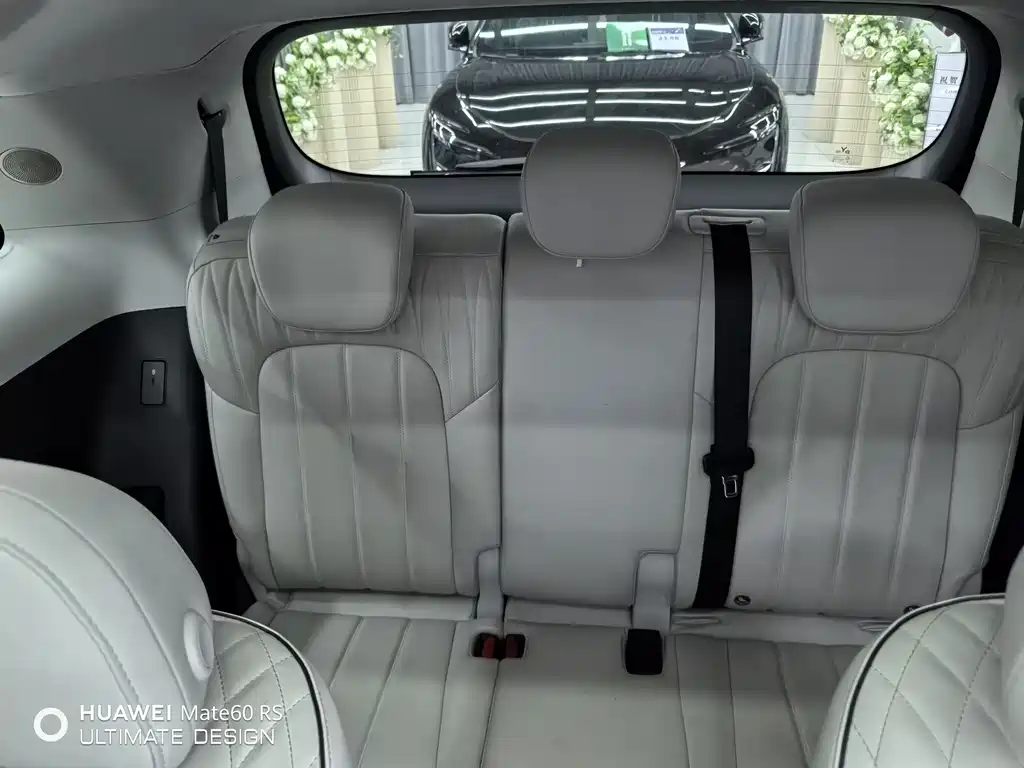 Dreamer 2025 PHEV All-Wheel Drive Flagship Kunpeng Edition