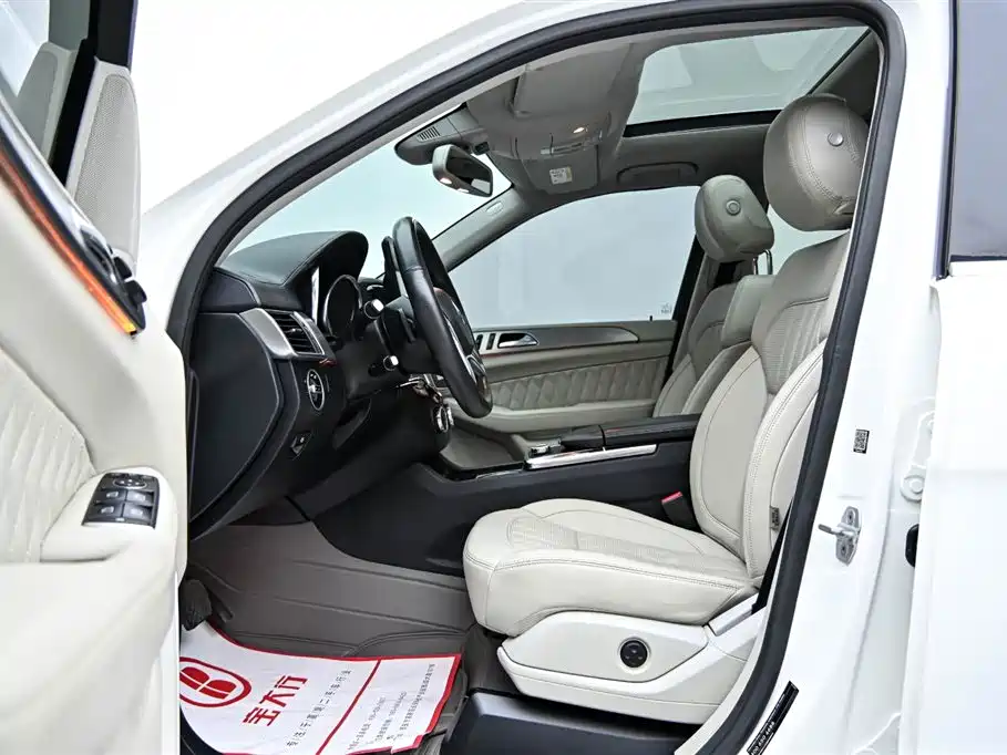 Mercedes GL Class 2014 GL 400 4MATIC Dynamic Edition