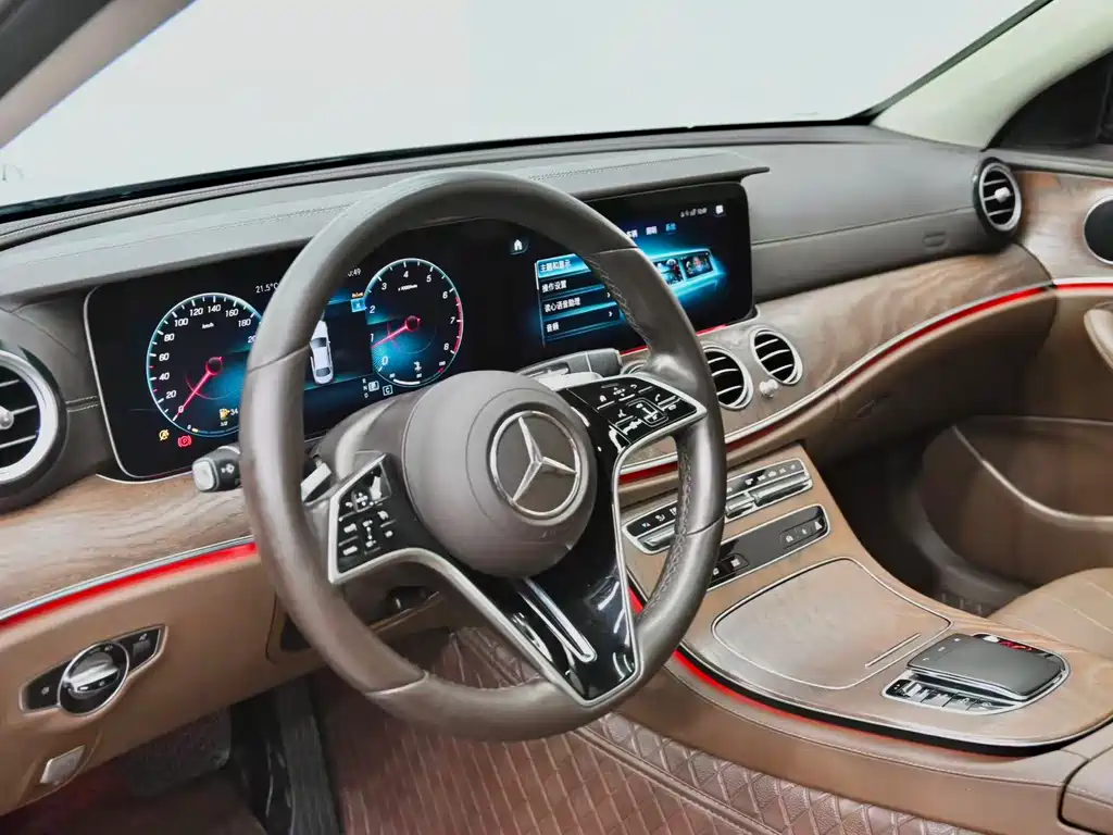 Mercedes-Benz E-Class 2023 E 260 L