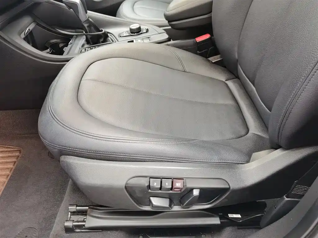 BMW X1 2016 sDrive18Li Fashion Edition