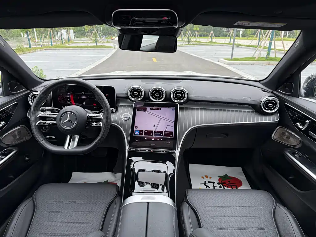 Mercedes-Benz C 2025 C 260 L Night Motion Edition