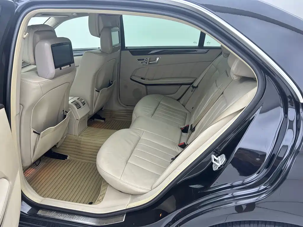 Mercedes-Benz E-Class 2014 E 260 L Luxury Edition