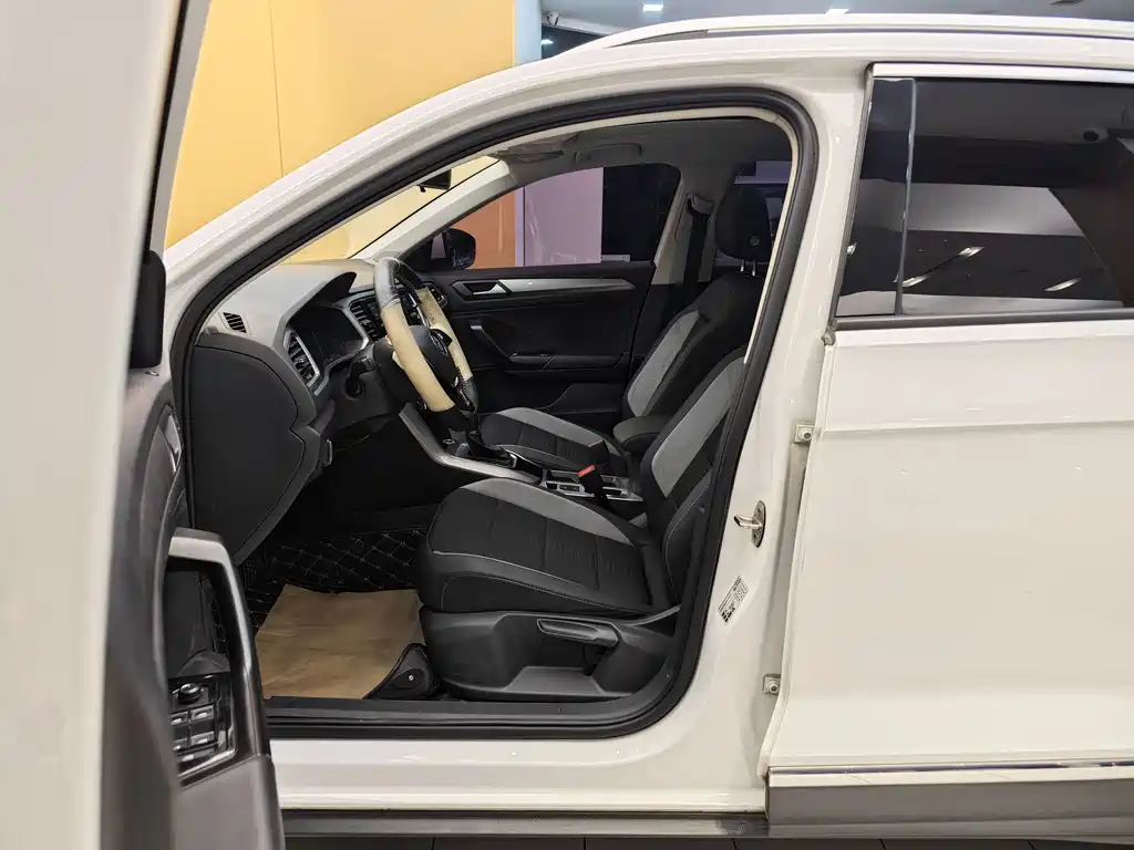 T-ROC 2019 280TSI DSG Two-wheel Drive Advance Edition National V