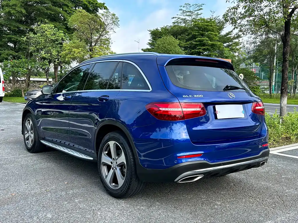 Mercedes-Benz GLC 2017 GLC 300 4MATIC Dynamic Edition