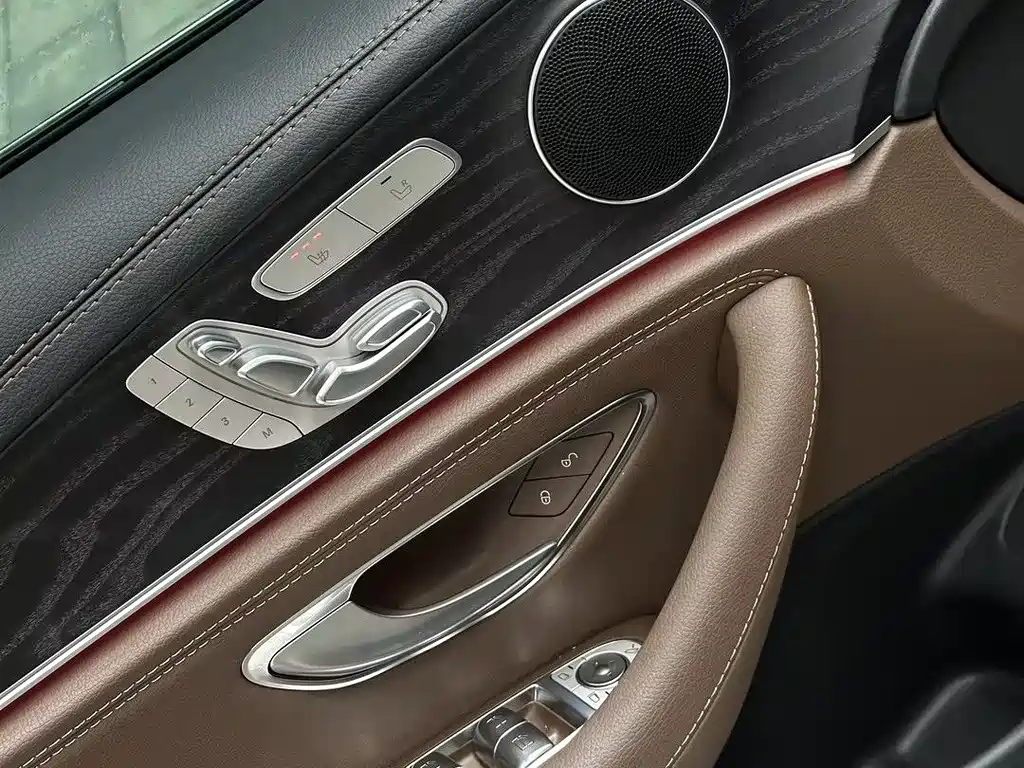 Mercedes-Benz E-Class 2022 Facelift 3 E 300 L Sporty and Stylish Edition