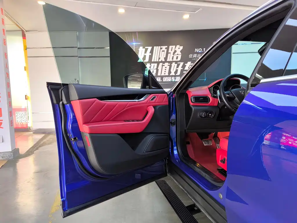 Levante 2019 3.0T Standard Edition Euro VI