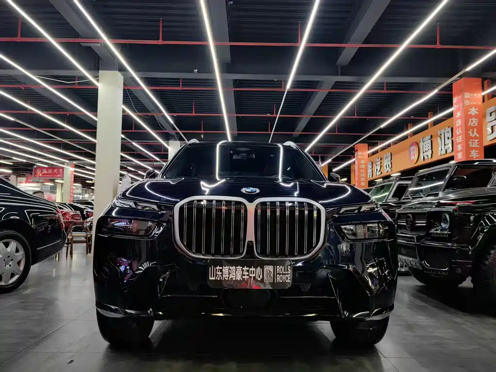 BMW X7 2023 xDrive40i Luxury Package Excellence Edition
